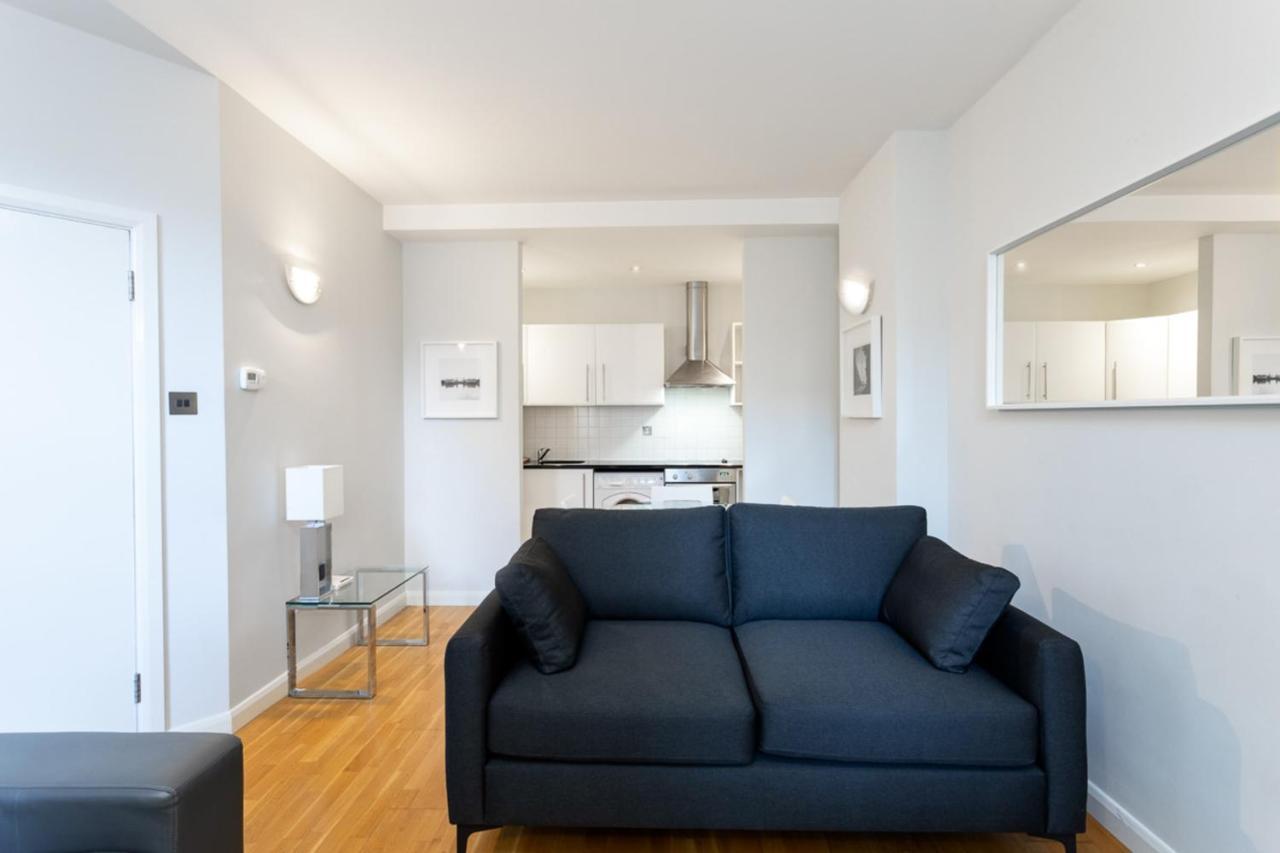 Groveland Court Apartment 1 ロンドン エクステリア 写真